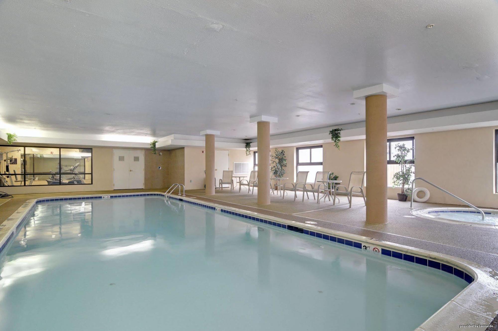 Hotel Western & - Midway Airport Burbank