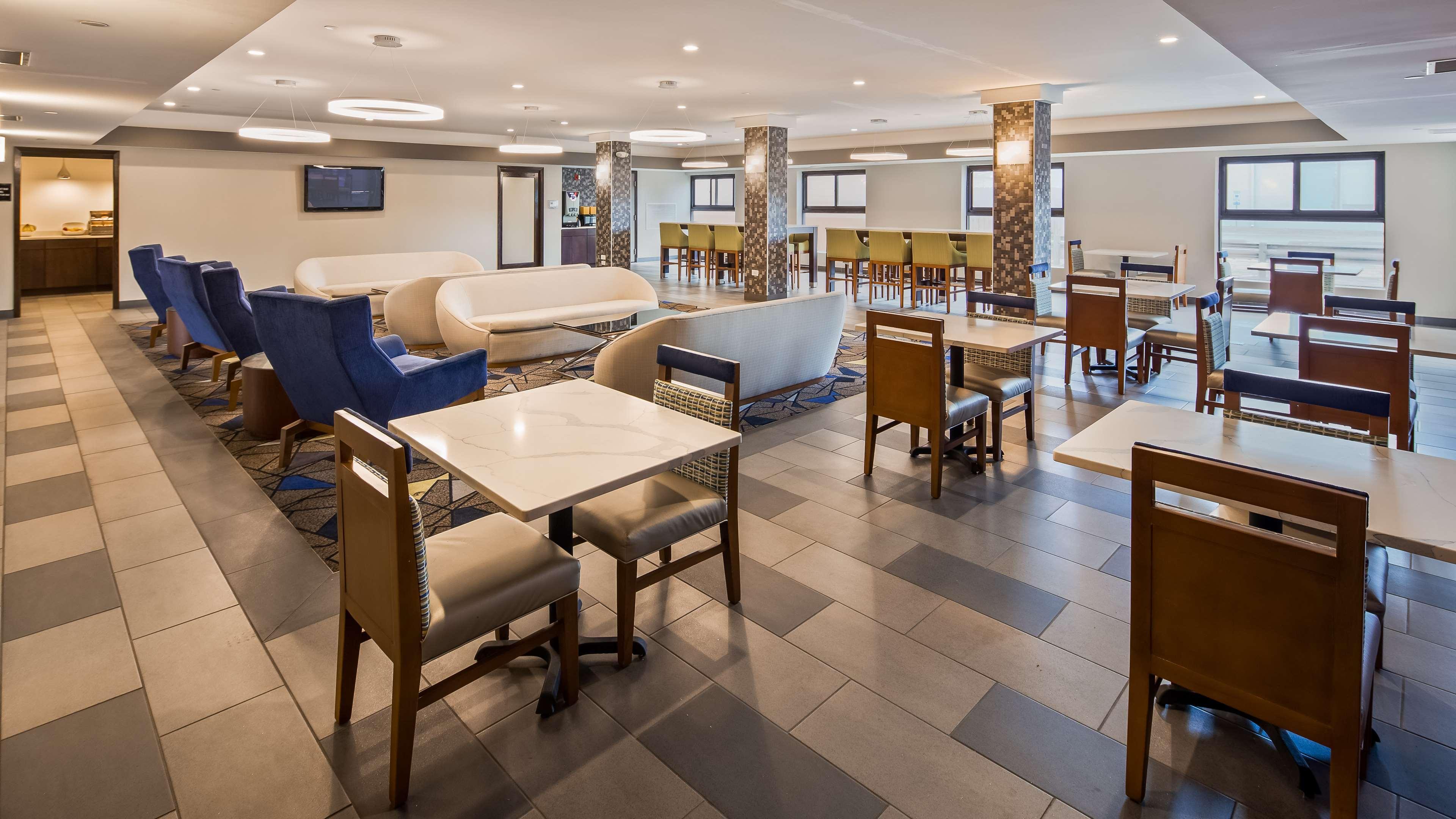 Hotel Western & - Midway Airport Burbank