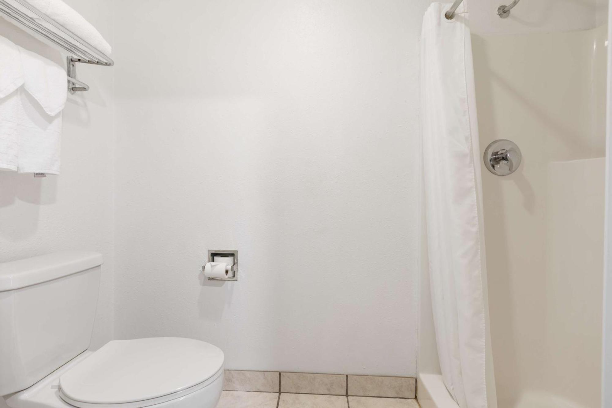 Western & - Midway Airport 3*